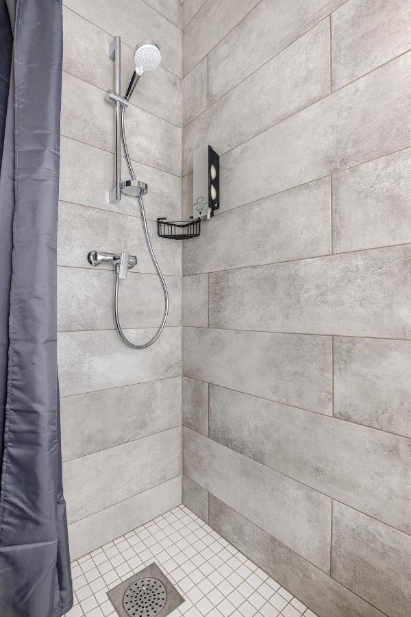 Peetri Apartments Тарту Экстерьер фото